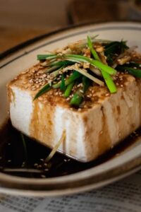 Recette tofu soyeux : la fameuse recette du tofu soyeux à la japonaise